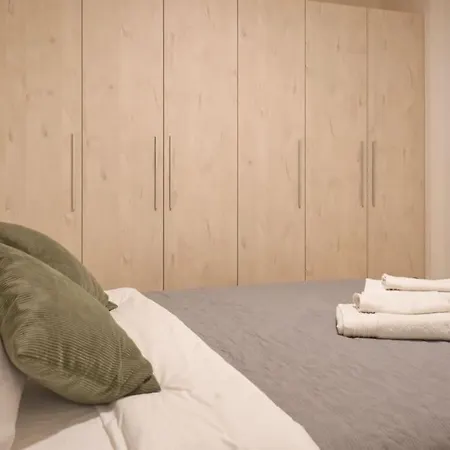Vibrant 2br In Koukaki Apartment *