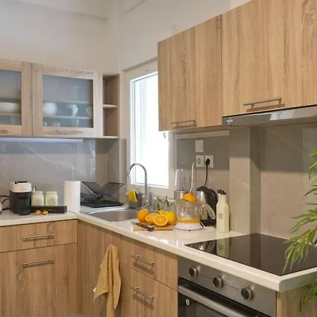 Vibrant 2br In Koukaki Apartment *