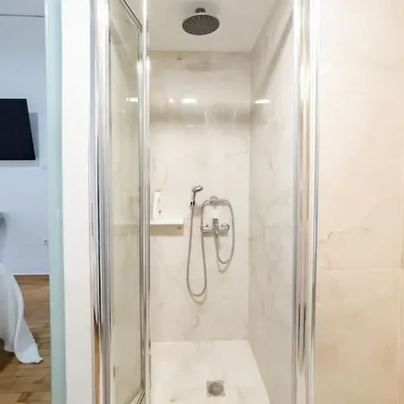 Apartment Vibrant 2br In Koukaki *